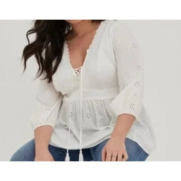 Torrid NEW White Eyelet Babydoll Lace Up Top Women's 1X (14-16) Peasant Cottage - Picture 1 of 11